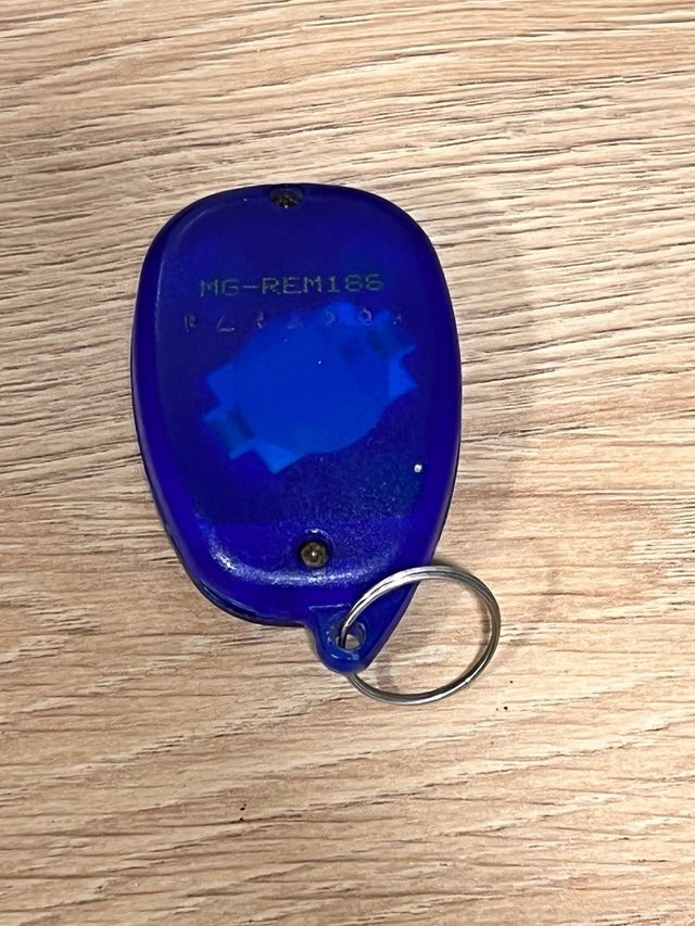 Mando Alarma Paradox MG-REM186 Azul