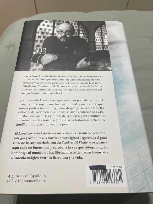 El Laberinto de los Espíritus (Spanish Edition)