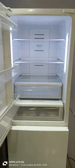 Nevera Combi Blanca Brandt
No Frost energía A +