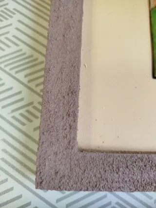 Due camere incorniciate e fatte a mano con smalto