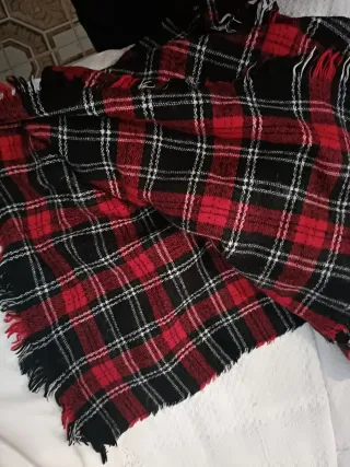 Sciarpone donna tartan rosso nero