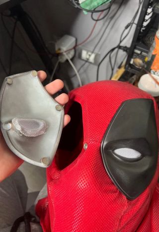 Maschera Deadpool Fatta a Mano