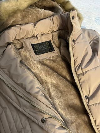 Abrigo Plumón Mujer Beige Nuevo