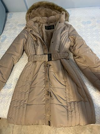 Abrigo Plumón Mujer Beige Nuevo
