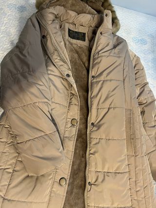 Abrigo Plumón Mujer Beige Nuevo