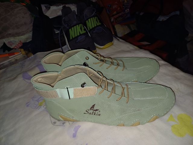 Botas de couro verde