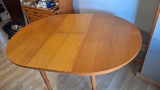 Mesa extensible de madera