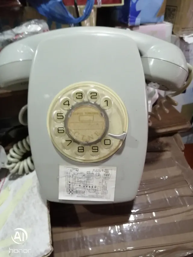 Teléfono Antiguo Pared Baquelita Beige