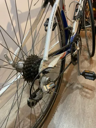 Bicicleta de carretera BH RACE ONE talla M (2006)