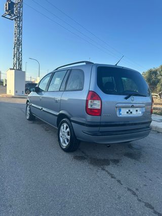 Opel Zafira 2003