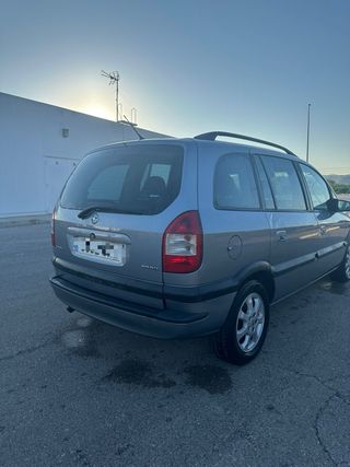 Opel Zafira 2003