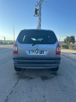 Opel Zafira 2003