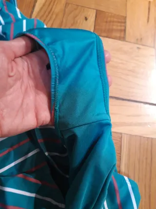 Bañador Talla 44 Rayas Verde y Rojo