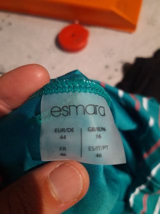 Bañador Talla 44 Rayas Verde y Rojo