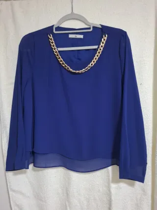 Lote Ropa Mujer: Blazer Blanco y Blusas