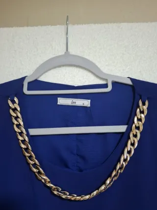 Lote Ropa Mujer: Blazer Blanco y Blusas