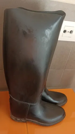 Botas de agua negras
