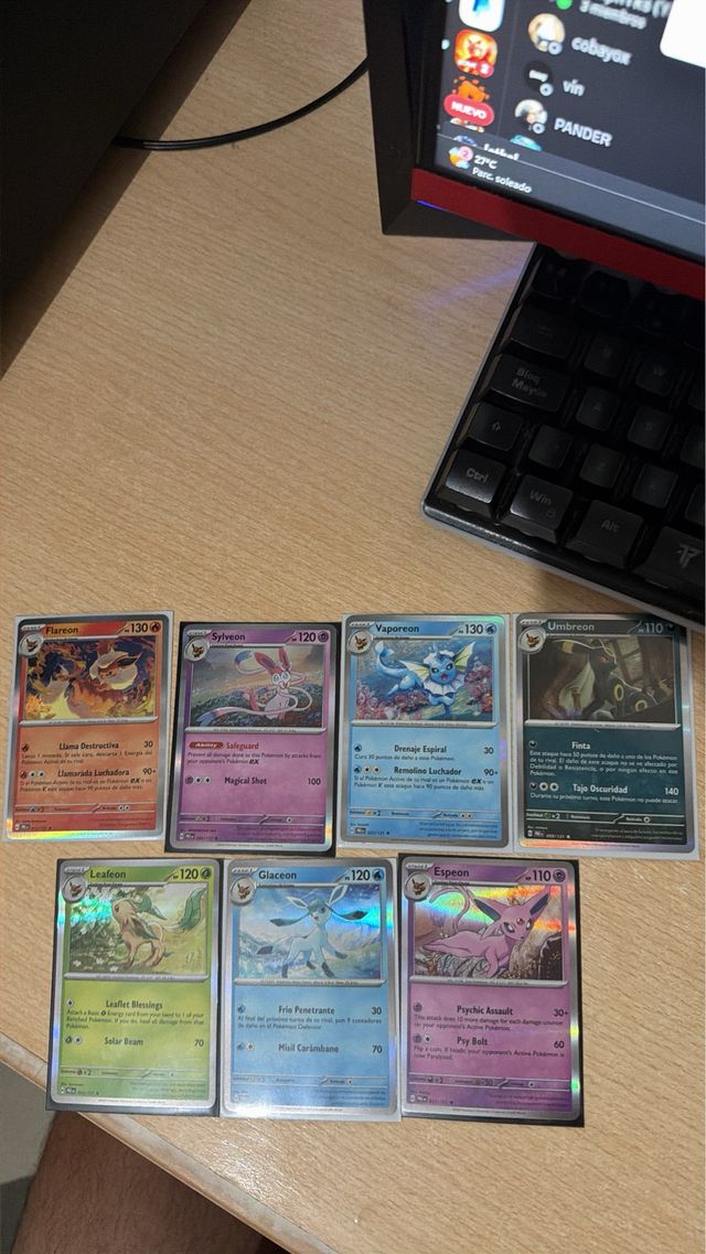 evoluciones de eevee holos prismatic