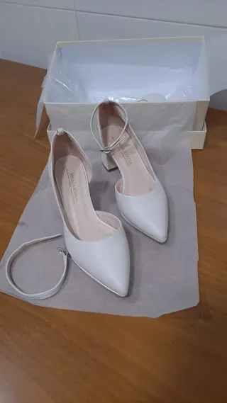 Zapatos de vestir blancos MARIA GARCIA