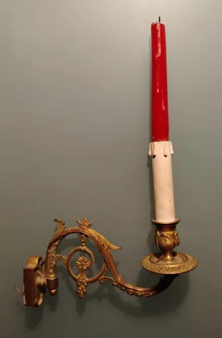Lampada da parete per candela o lampadina