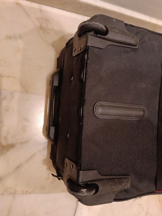 Maleta profesional de viaje negra