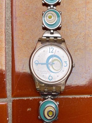 Reloj Swatch swiss Plata y Turquesa