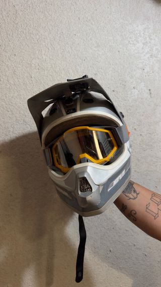 Casco y Gafas Moto