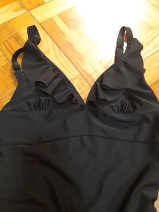 Bañador negro talla 44