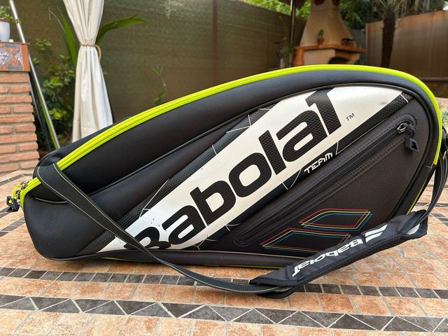 Bolsa de pádel Babolat con 2 palas Starvie y Astra