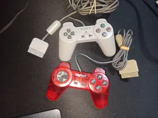 Dos mandos PlayStation 1 / PSX One