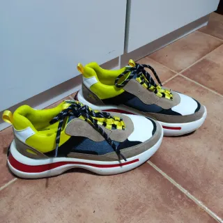 Zapatillas Mujer Blancas y Amarillas