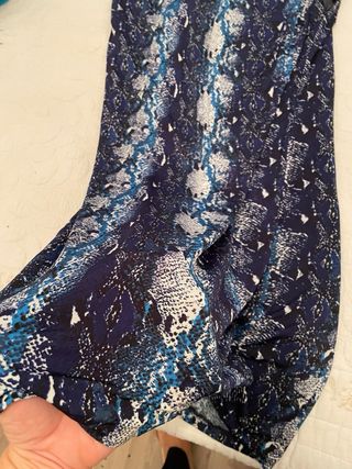 Vestido estampado animal print azul