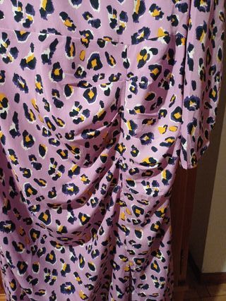 Vestido Minueto Estampado Leopardo Morado