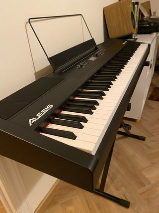 Piano Eléctrico Alesis Recital Pro 88 Teclas