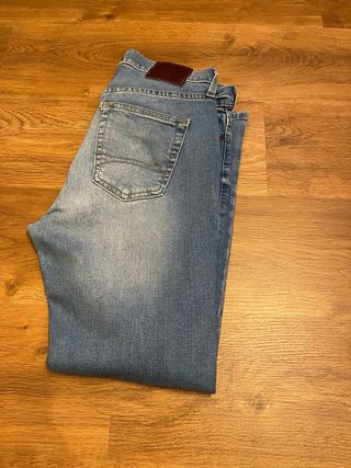 Pantalones vaqueros Hollister azules