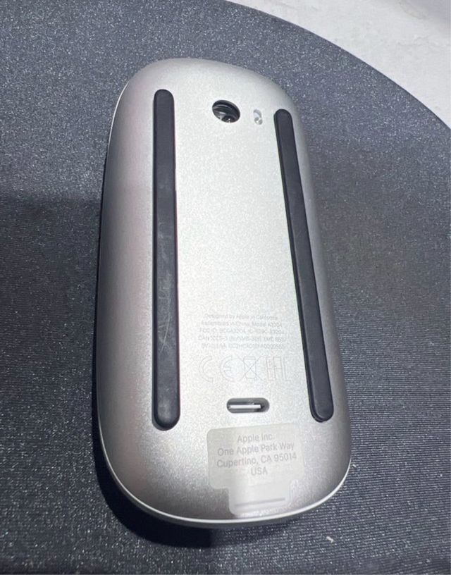 Ratón Apple Magic Mouse inalámbrico A3204