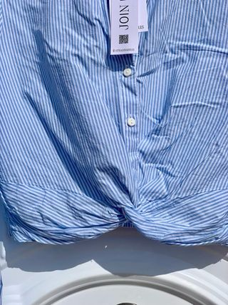 Camisa Crop Rayas Azul Talla M