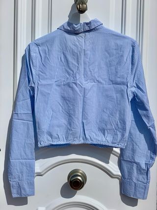 Camisa Crop Rayas Azul Talla M