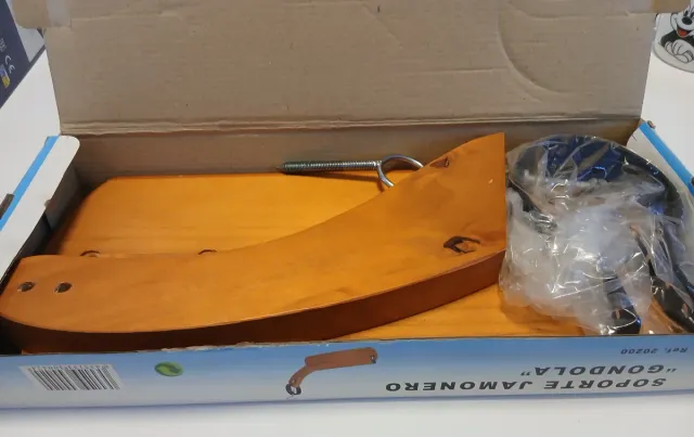 Soporte Jamonero Gondola Madera y Metal