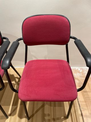 Sedie da ufficio rosse e nere