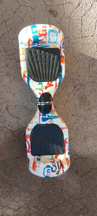 Hoverboard con diseño graffiti