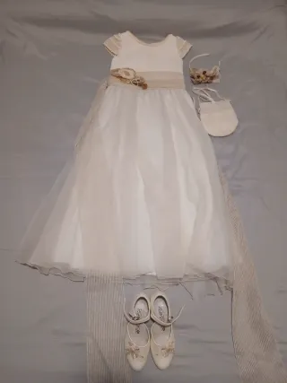 Vestido de Comunión Blanco con Accesorios