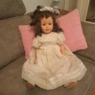 Muñeca miel de abeja