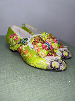 Zapatos Fallera Niña verde pistacho talla 33