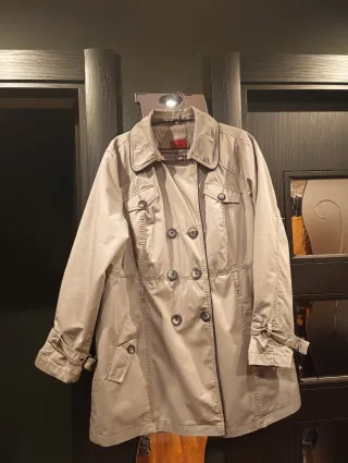Chaqueta Trench