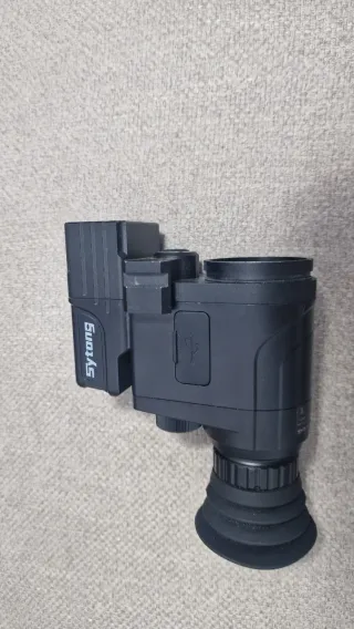 Sytong H-77 Monocular Visión Nocturna + Telémetro