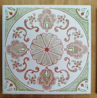 Azulejos antiguos decorados