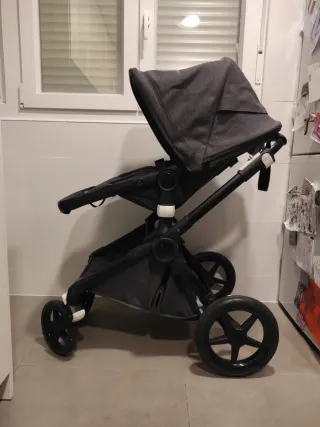 Carrito Bugaboo fox 2 negro mineral 