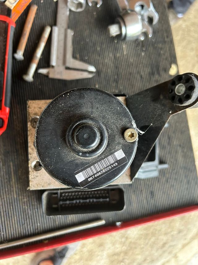 Módulo ABS BMW E46 Coupé