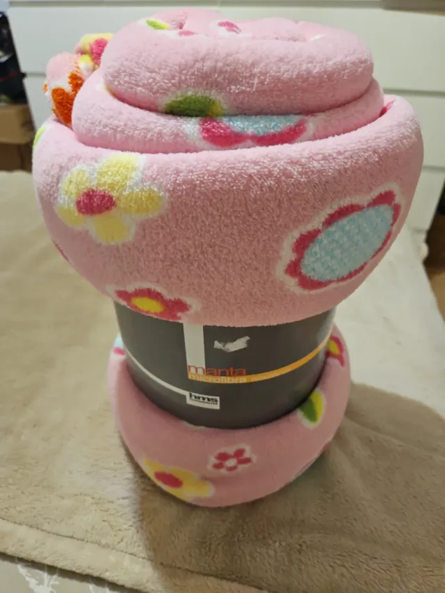 Manta Microfibra Flores 160x220 cm